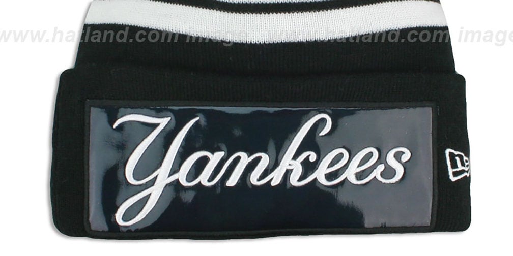 Yankees 'BIG-SCREEN' Black-White Knit Beanie Hat by New Era