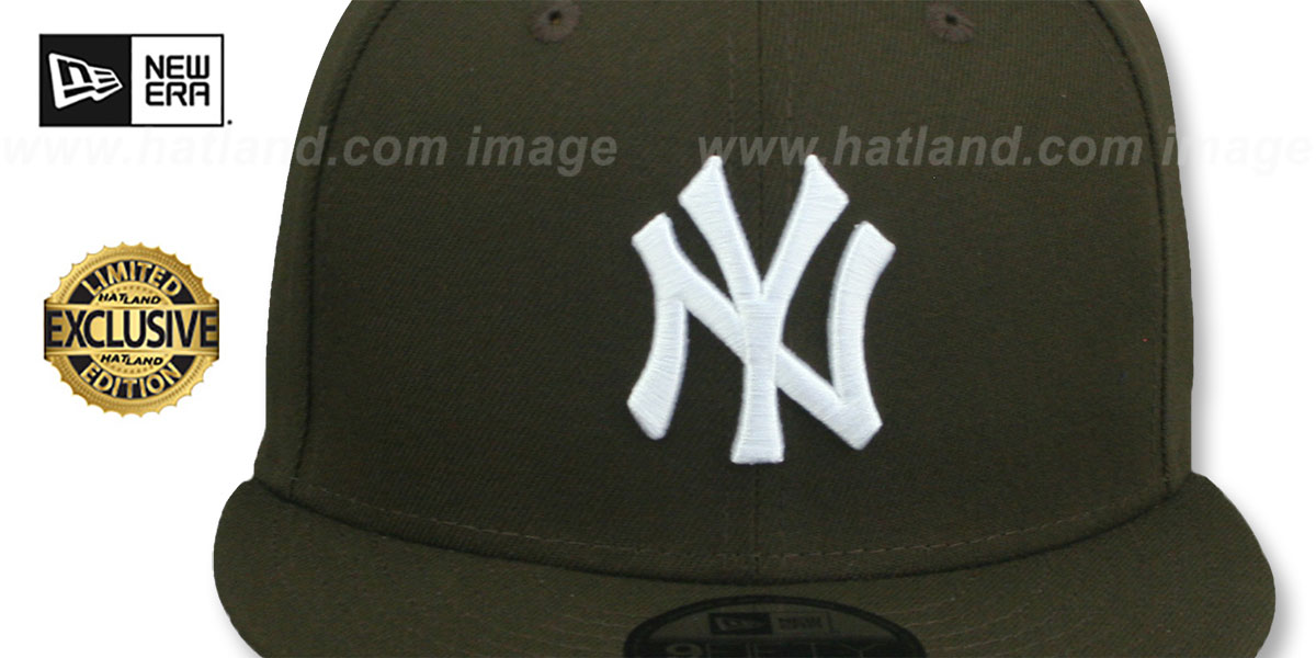 Yankees 'TEAM-BASIC SNAPBACK' Brown-White Hat by New Era