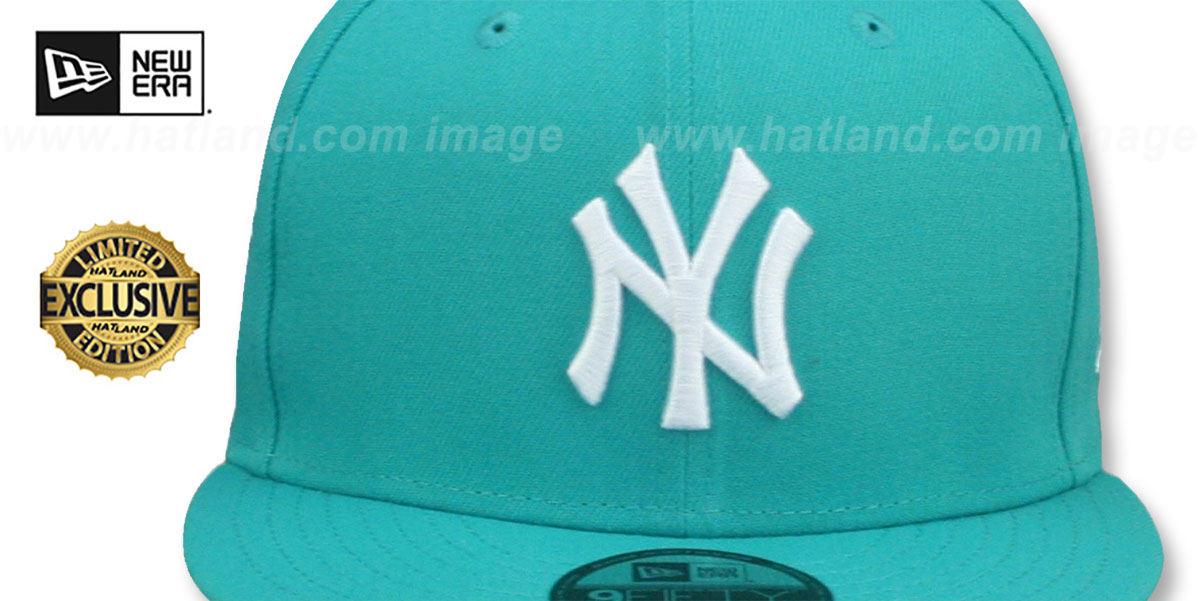 Yankees 'TEAM-BASIC SNAPBACK' Teal-White Hat by New Era