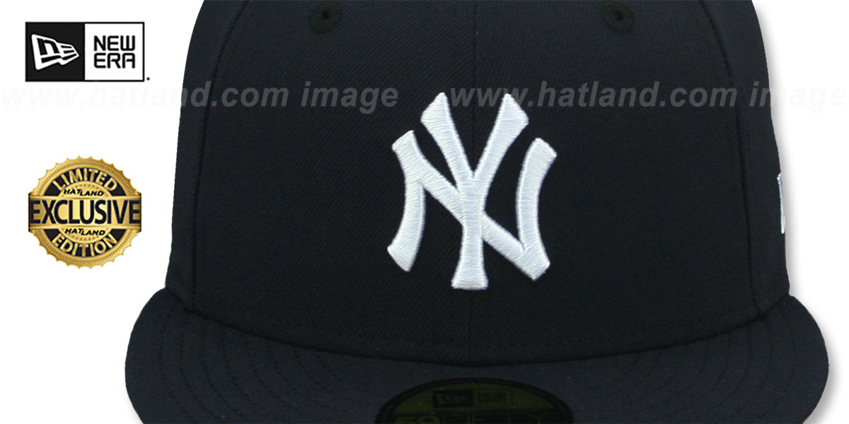 Yankees 'WHITE FLORAL-BOTTOM' Navy Fitted Hat by New Era