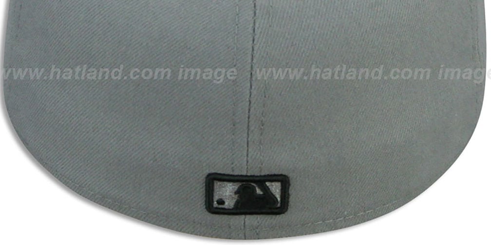 Yankees '2T TEAM-BASIC' Grey-Black Fitted Hat by New Era