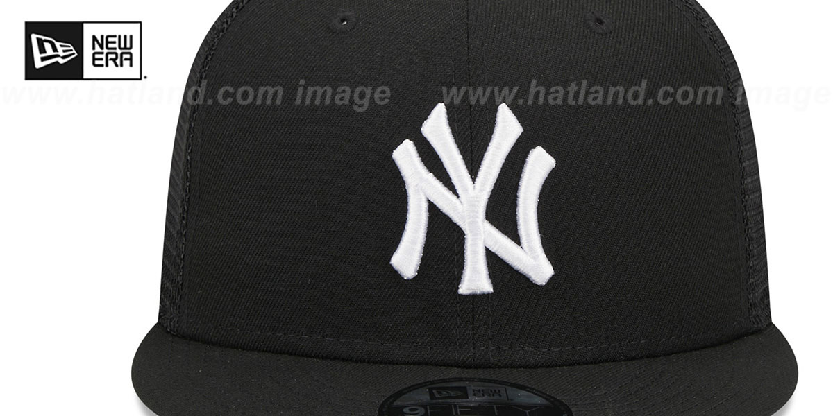 Yankees 'TEAM-BASIC TRUCKER SNAPBACK' Black-White Hat by New Era