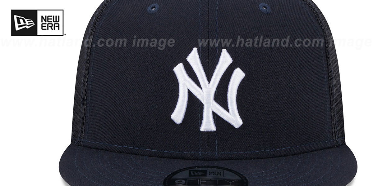 Yankees 'TEAM-BASIC TRUCKER SNAPBACK' Navy Hat by New Era