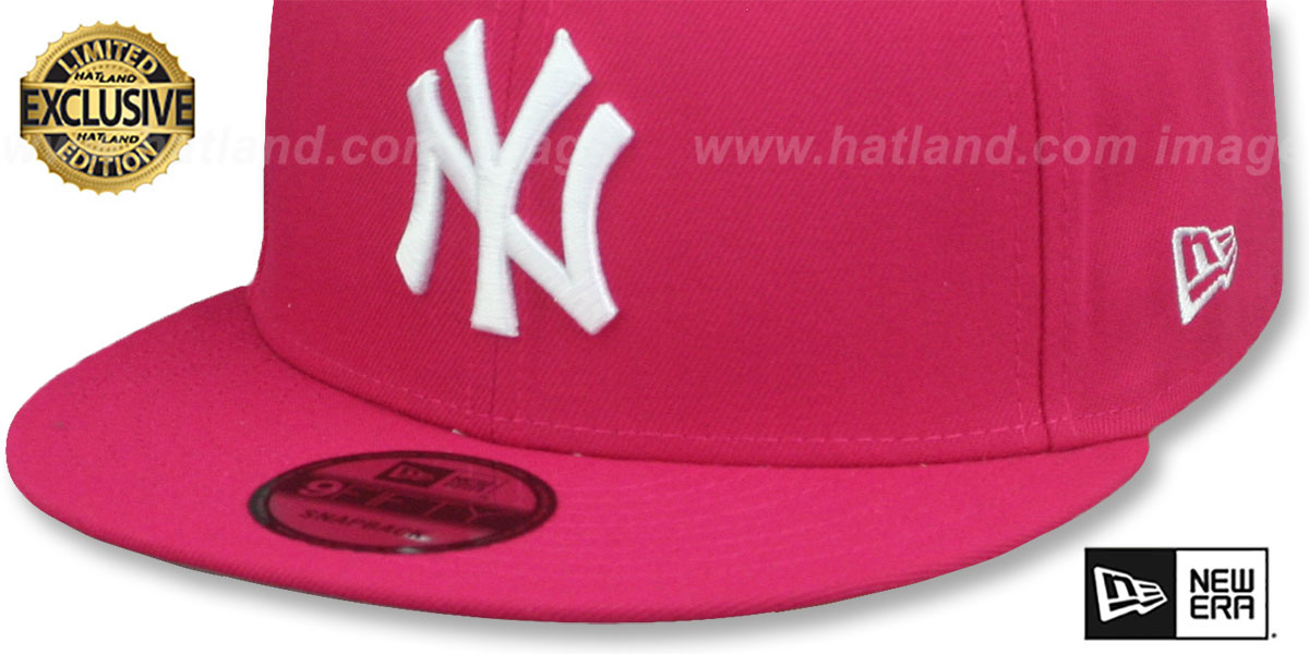 Yankees 'TEAM-BASIC SNAPBACK' Beetroot-White Hat by New Era