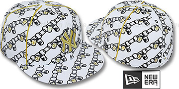 Yankees 'DAWG CHAIN' White-Black Fitted Hat by New Era