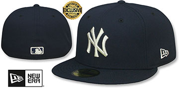 Yankees 'SILVER-METALLIC' Navy Fitted Hat by New Era